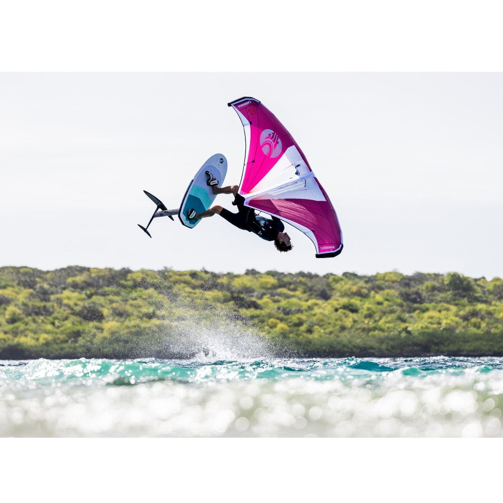Cabrinha Mantis V7 Wing - 2027 - Action 1