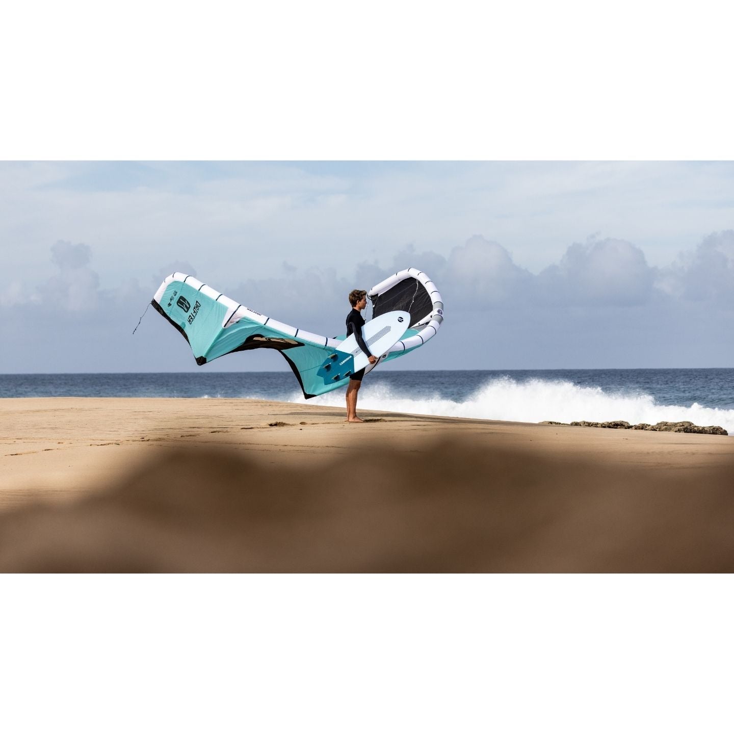 Cabrinha 2025 Drifter Kite Action 2
