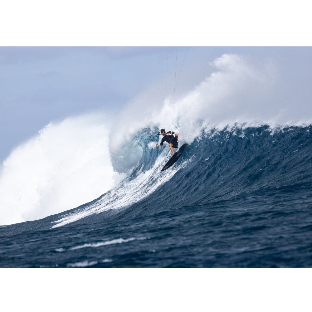 Cabrinha S-Quad Kite Surfboard - 2026 - Action 4