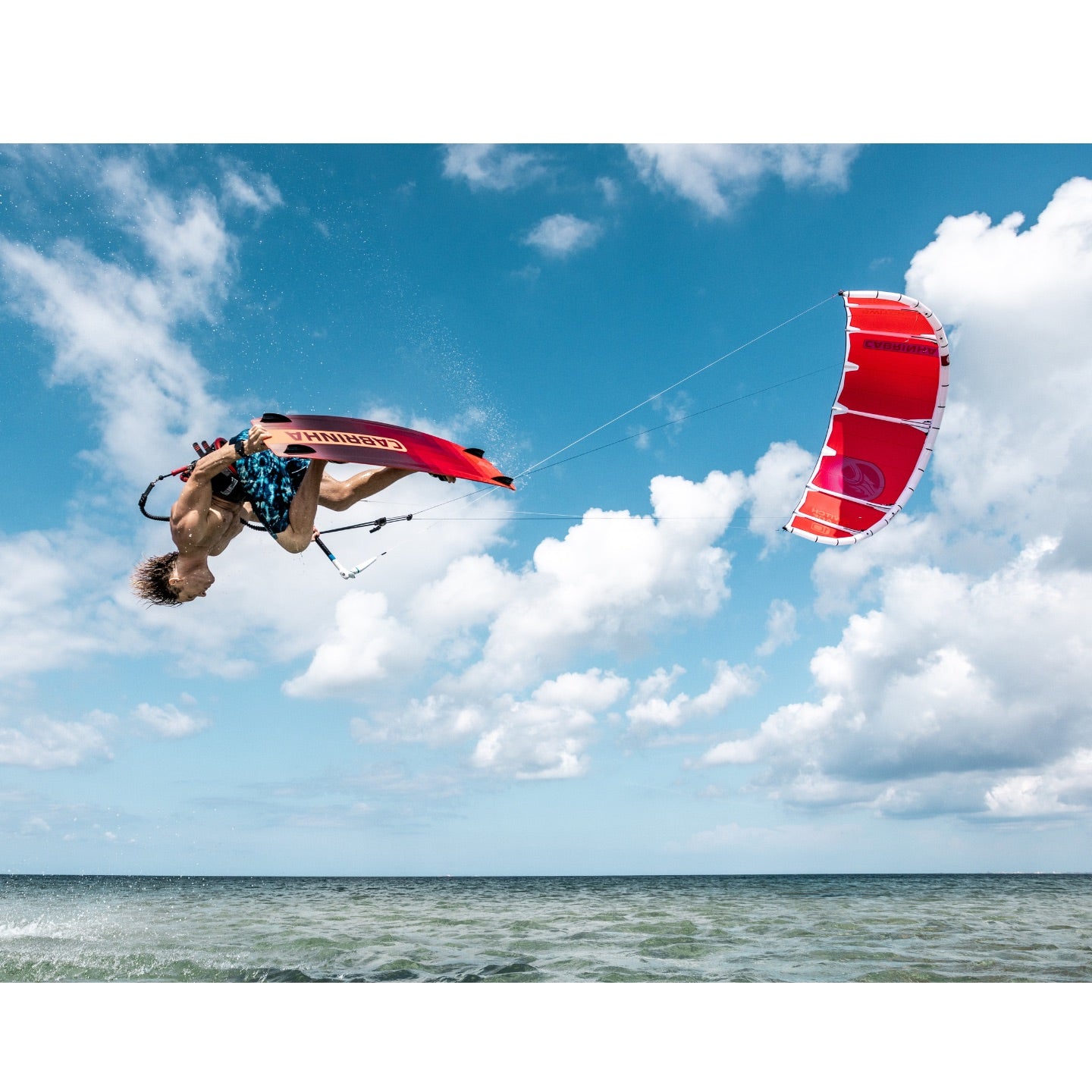 Cabrinha Switchblade Apex Kite - 2026 - Action Shot 3
