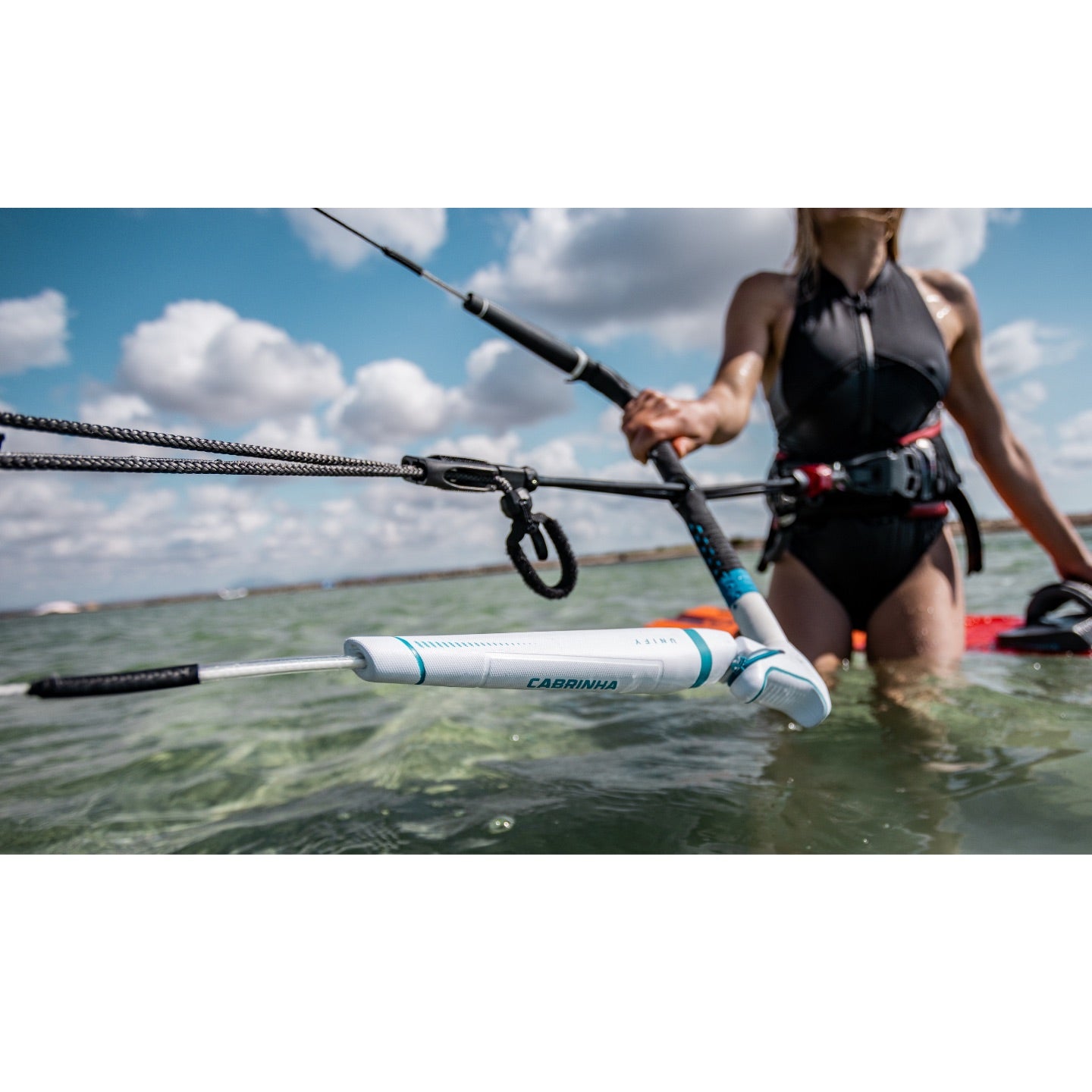 Cabrinha Unify Control System Bar - 2026 - Close Up 1